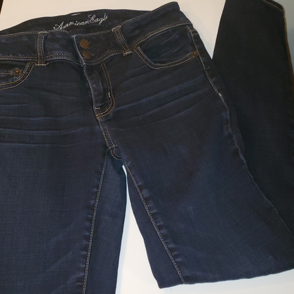 American Eagle size 8 Skinny Jeans